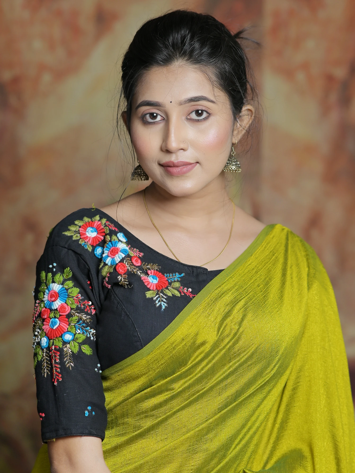 Kanthya-handwork-front-main