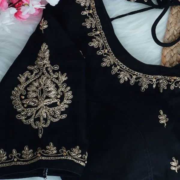 embroidery-work-bridal-blouse-close embroidery-work-bridal-blouse-close